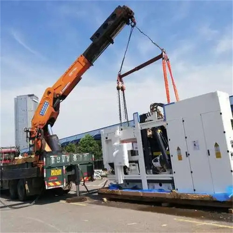 内黄附近小吊车联系方式|8-16吨|本地及时服务